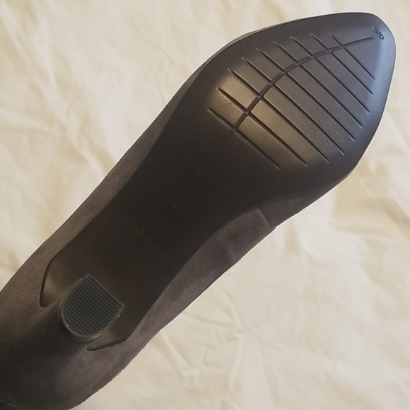 Boots - Picture 2 of 3